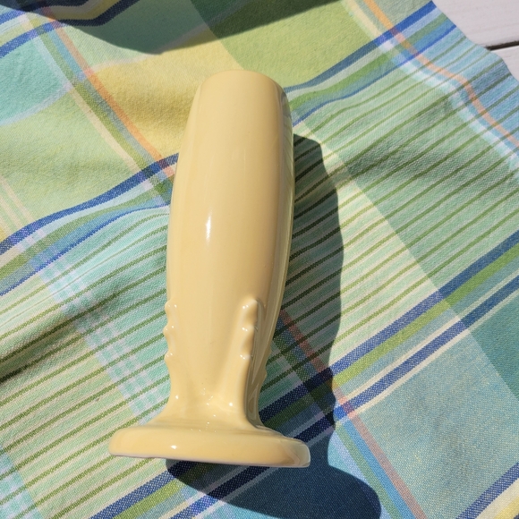 Fiesta Bud Vase Yellow Post 86 NWT/NIB ~ Fiestaware ~ - Picture 7 of 16